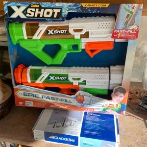 X-Shot Epic Fast-Fill Water Blaster - Green and Orange